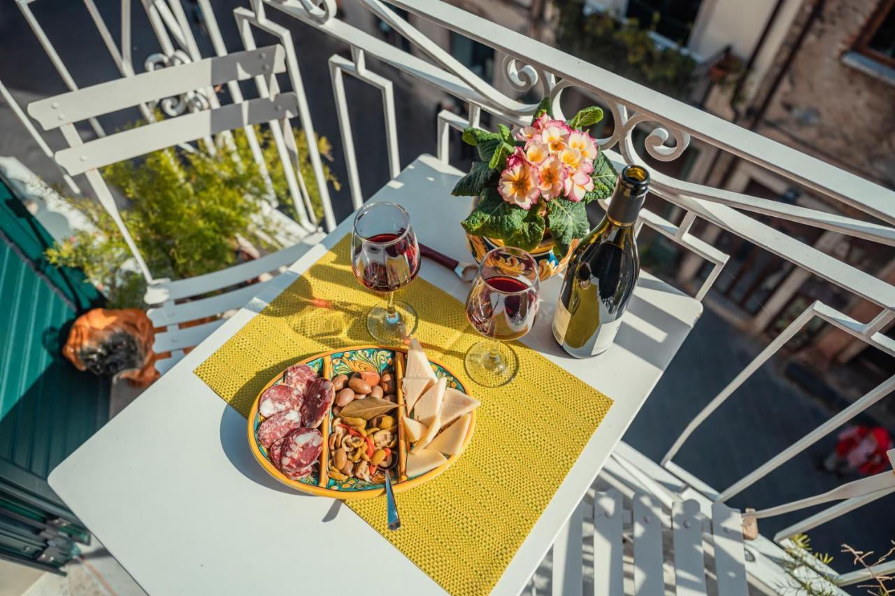 Taoapartments - Casa Vittoria Taormina Eksteriør billede
